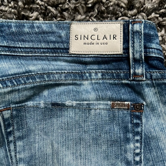 Sinclair Jean shorts - Picture 8 of 9